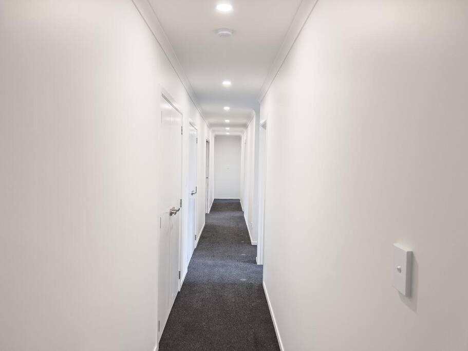 Rotorua Sunshine Brand New 4 Bedroom House Екстер'єр фото