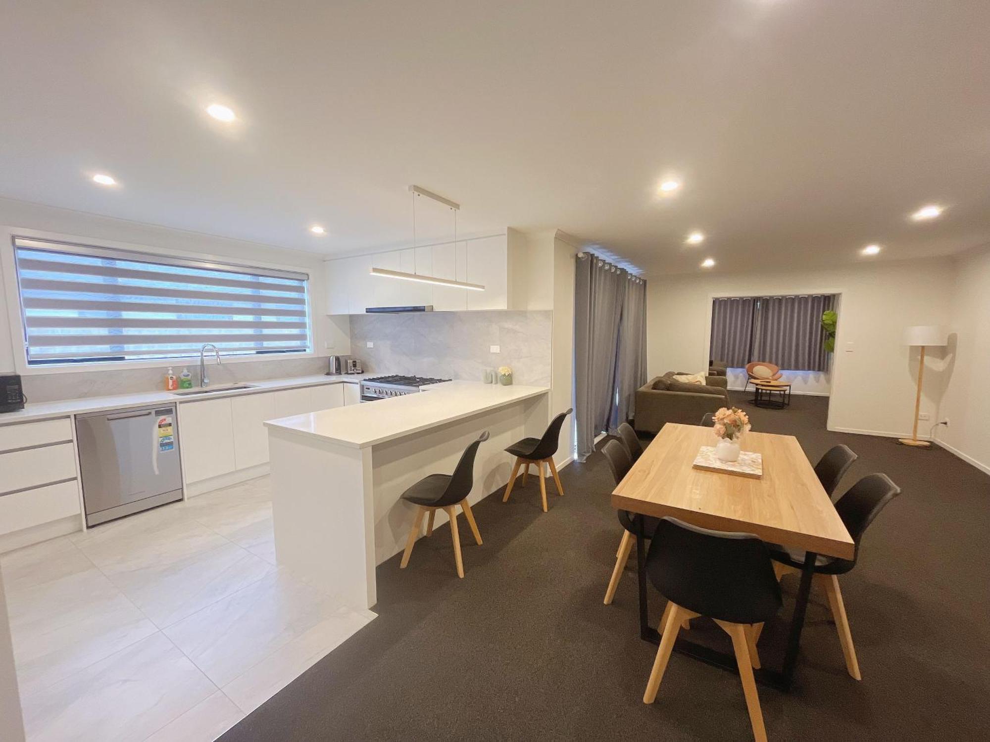 Rotorua Sunshine Brand New 4 Bedroom House Екстер'єр фото